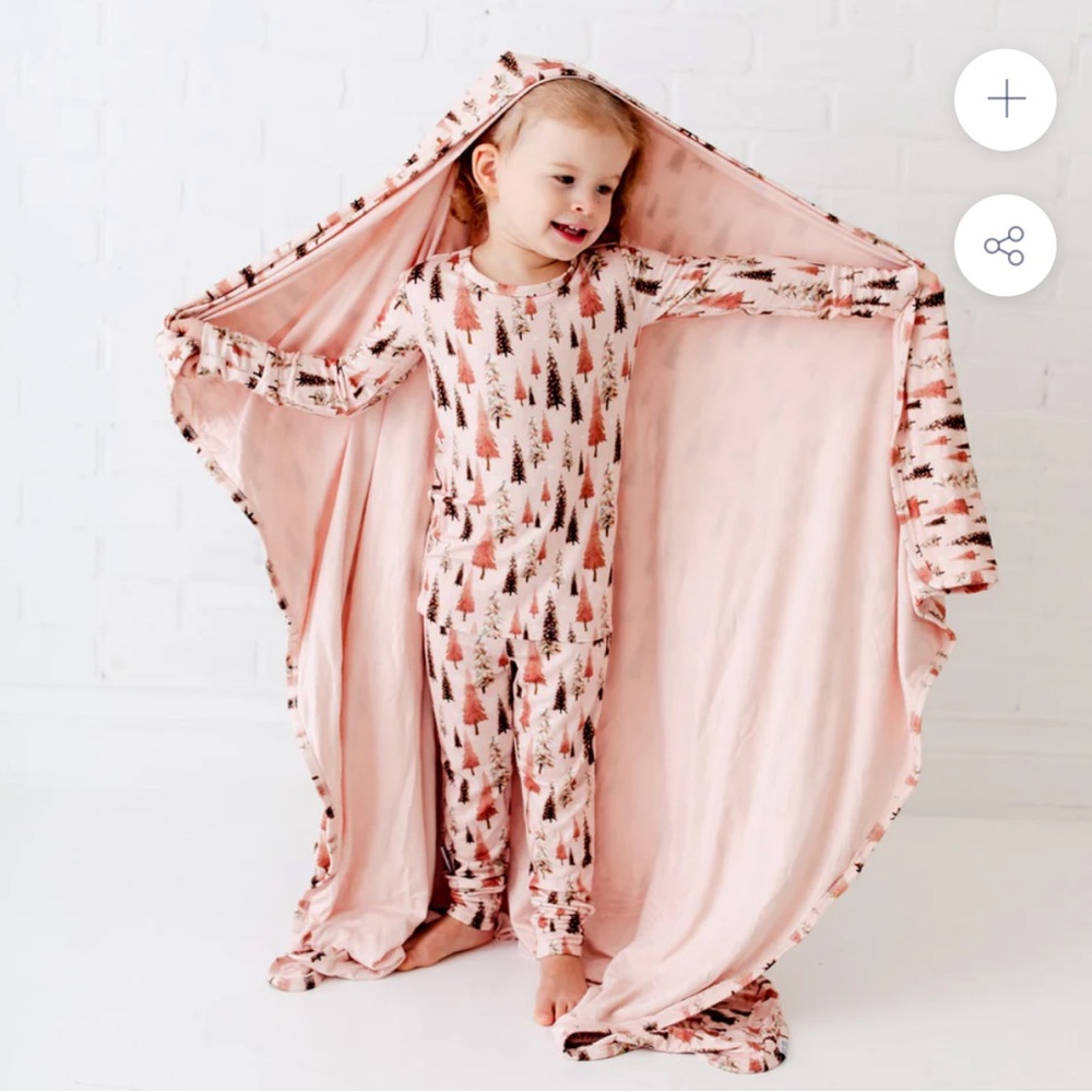 Dreamiere Blushing Fir You PJ set